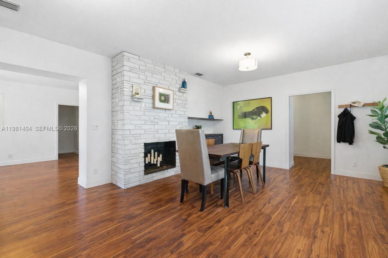 KENDAL PINES - Residential