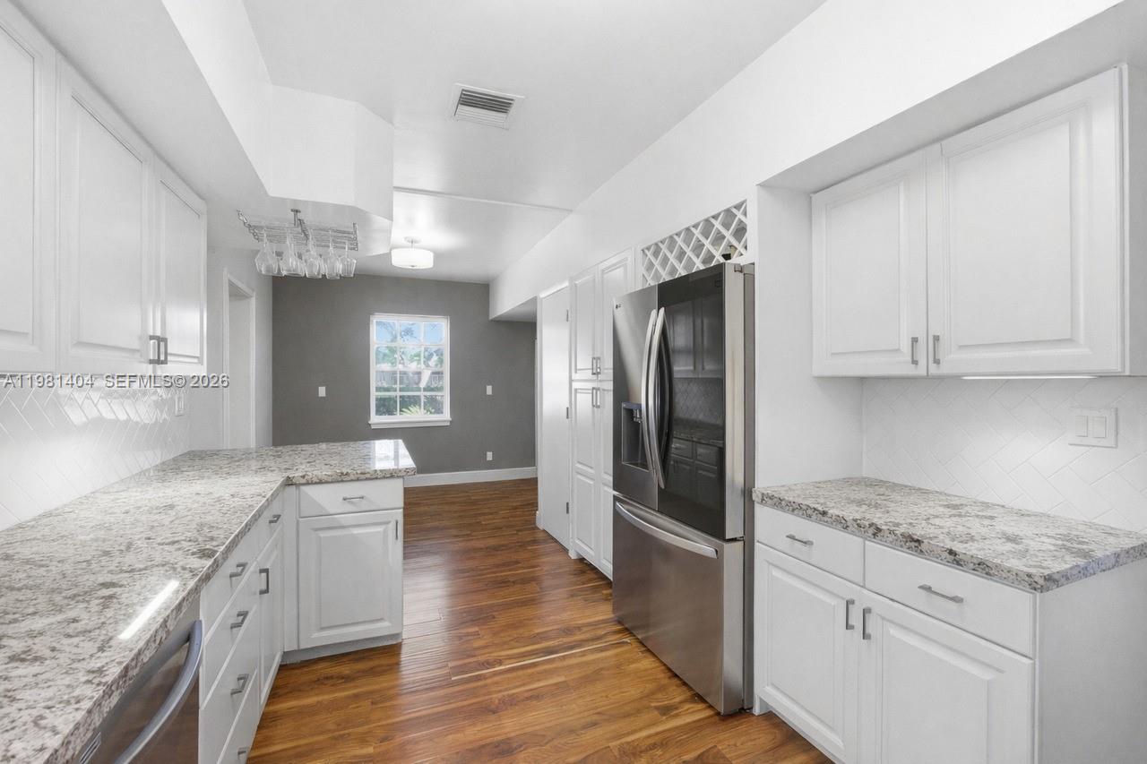 KENDAL PINES - Residential