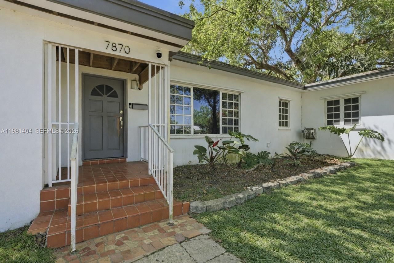 KENDAL PINES - Residential