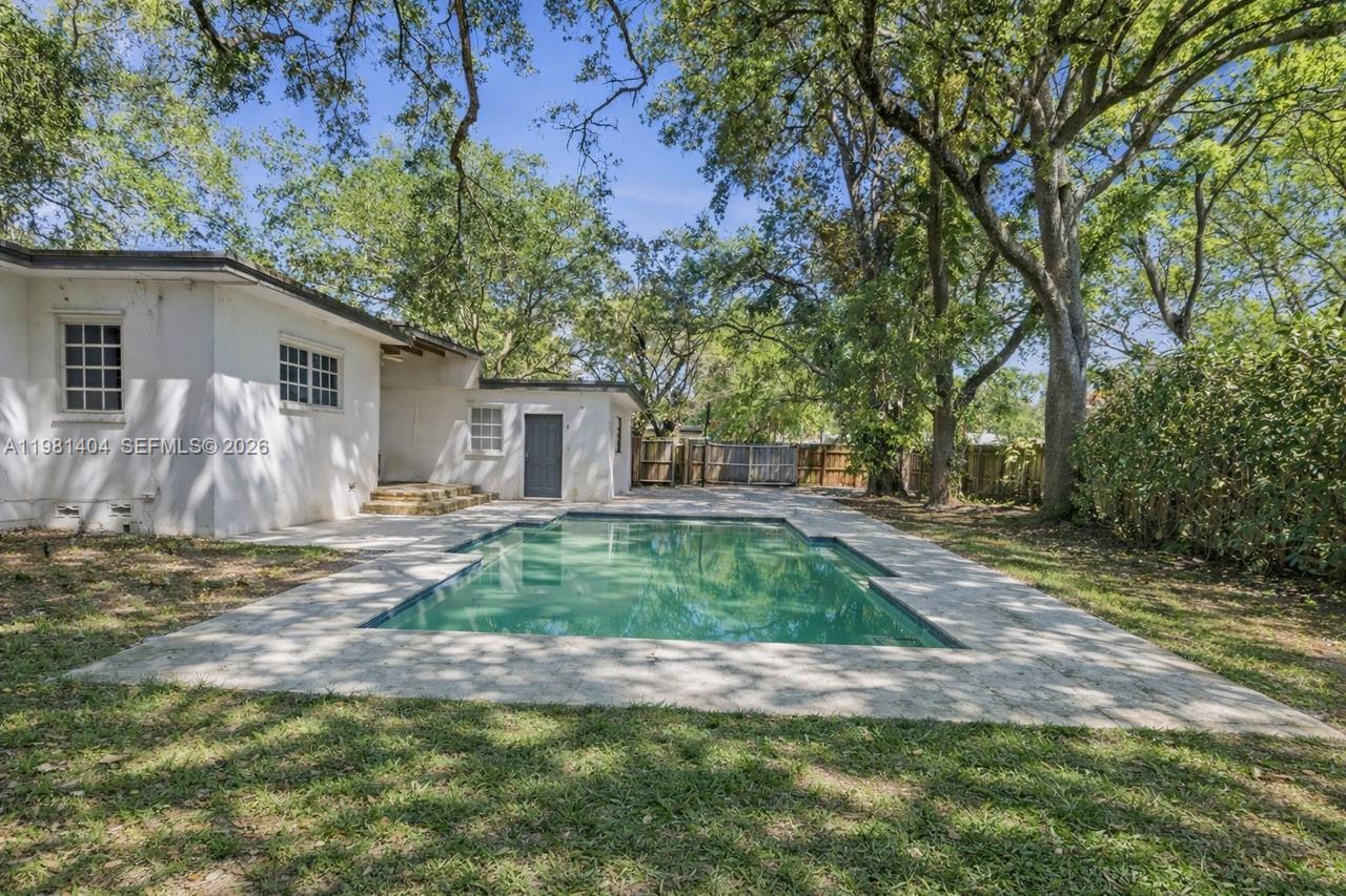 KENDAL PINES - Residential