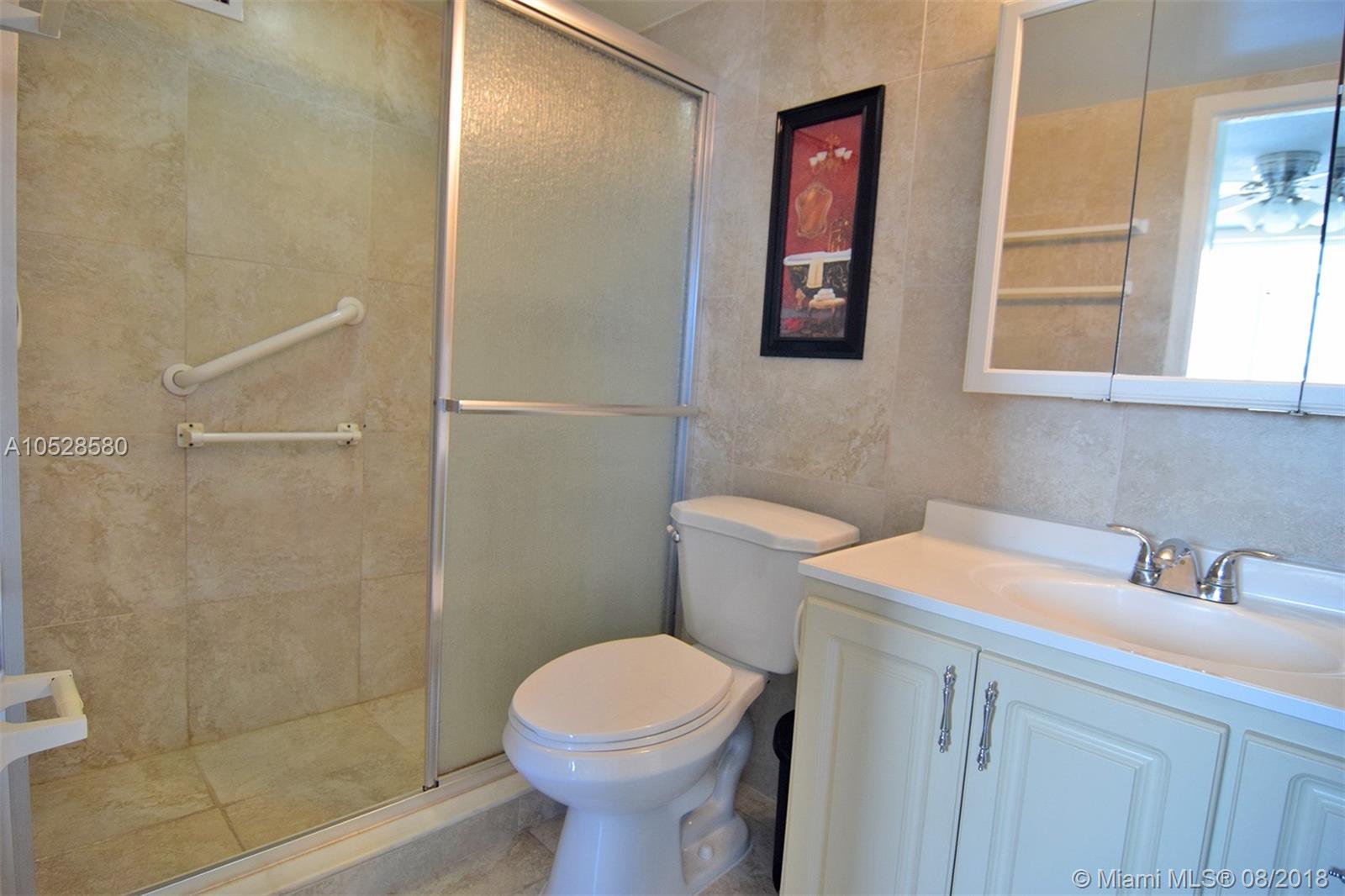 PORT ROYALE CONDO - Residential