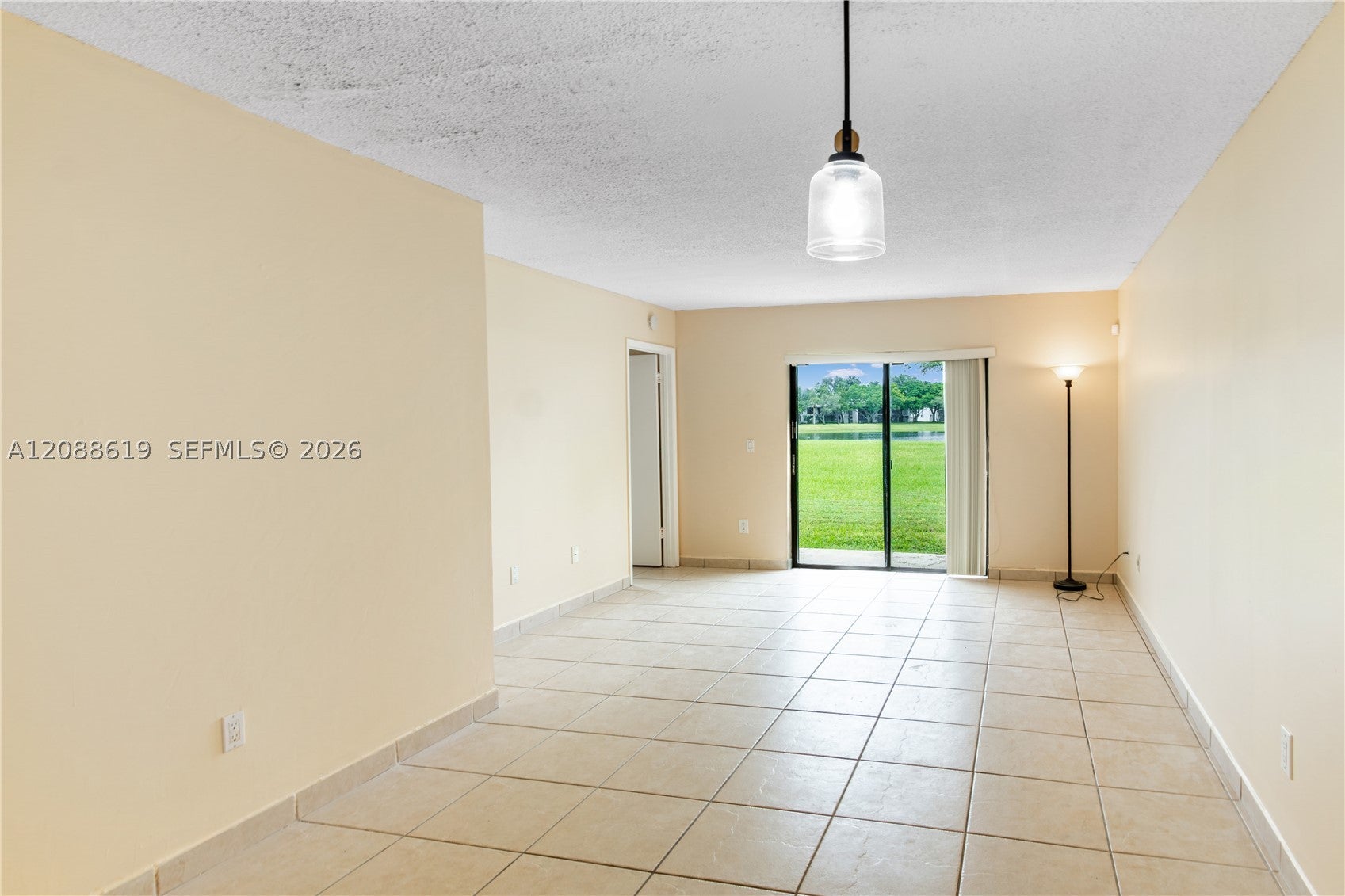 14935 SW 104th St 5-105