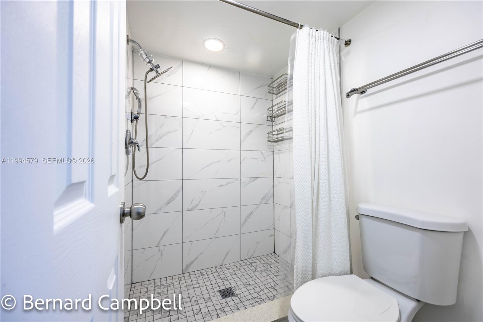 SUNRISE LAKES 185 CONDO - Residential