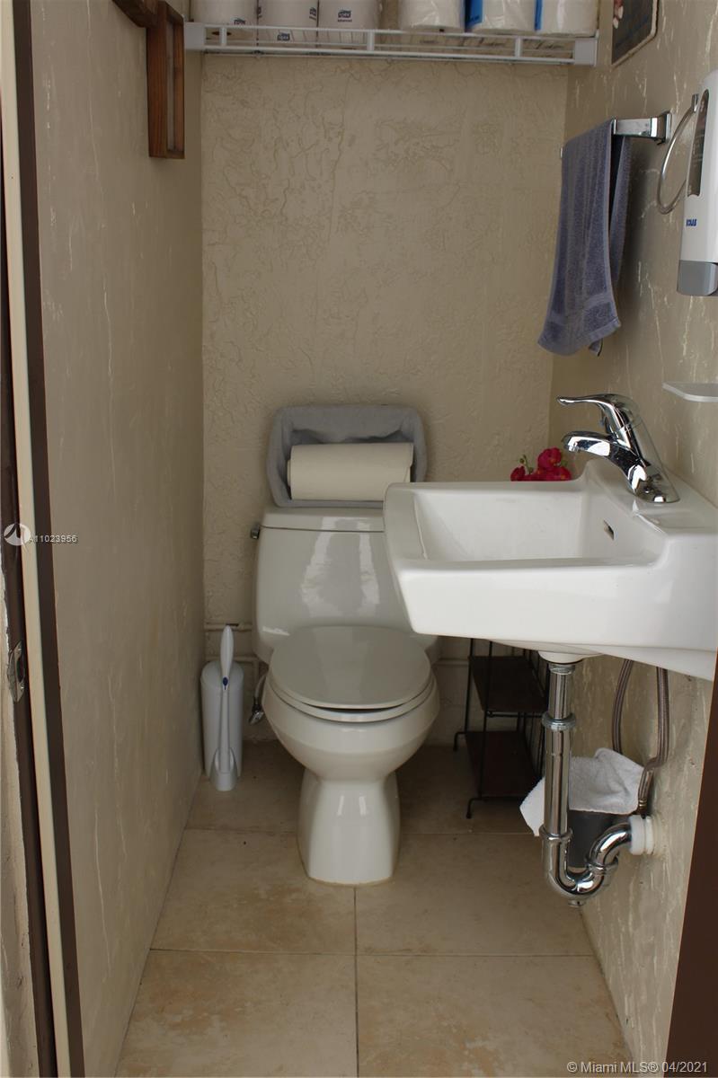 WESTWIND LAKES SEC 6 - Residential