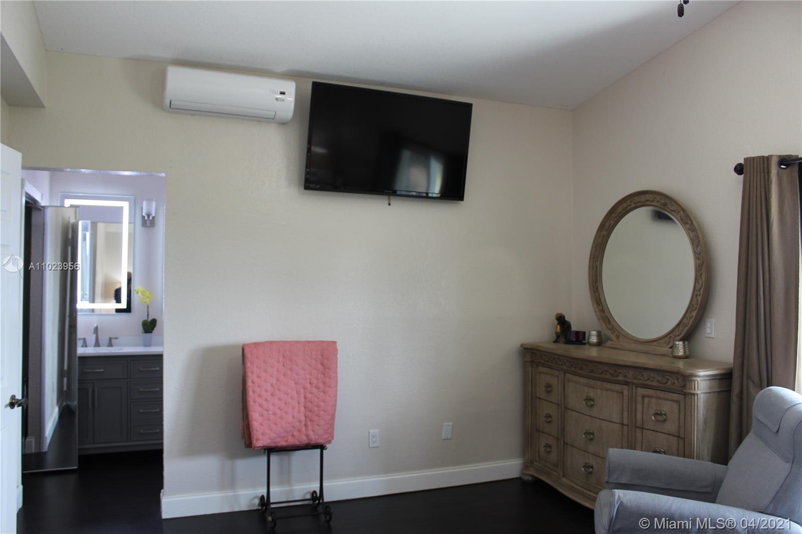 WESTWIND LAKES SEC 6 - Residential