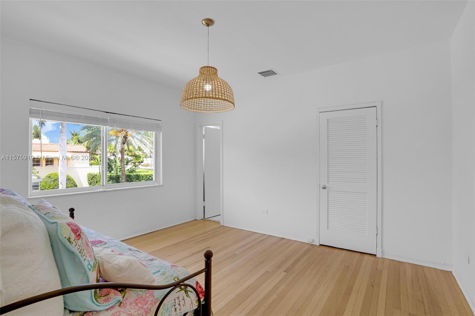 BEACH VIEW ADDN - Residential