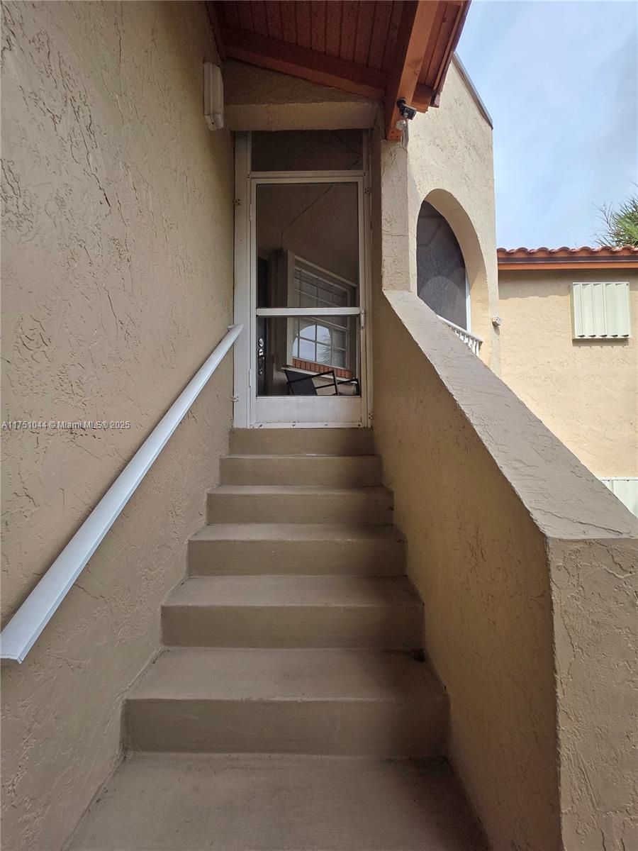 WINDMILL LAKES III CONDO - Residential