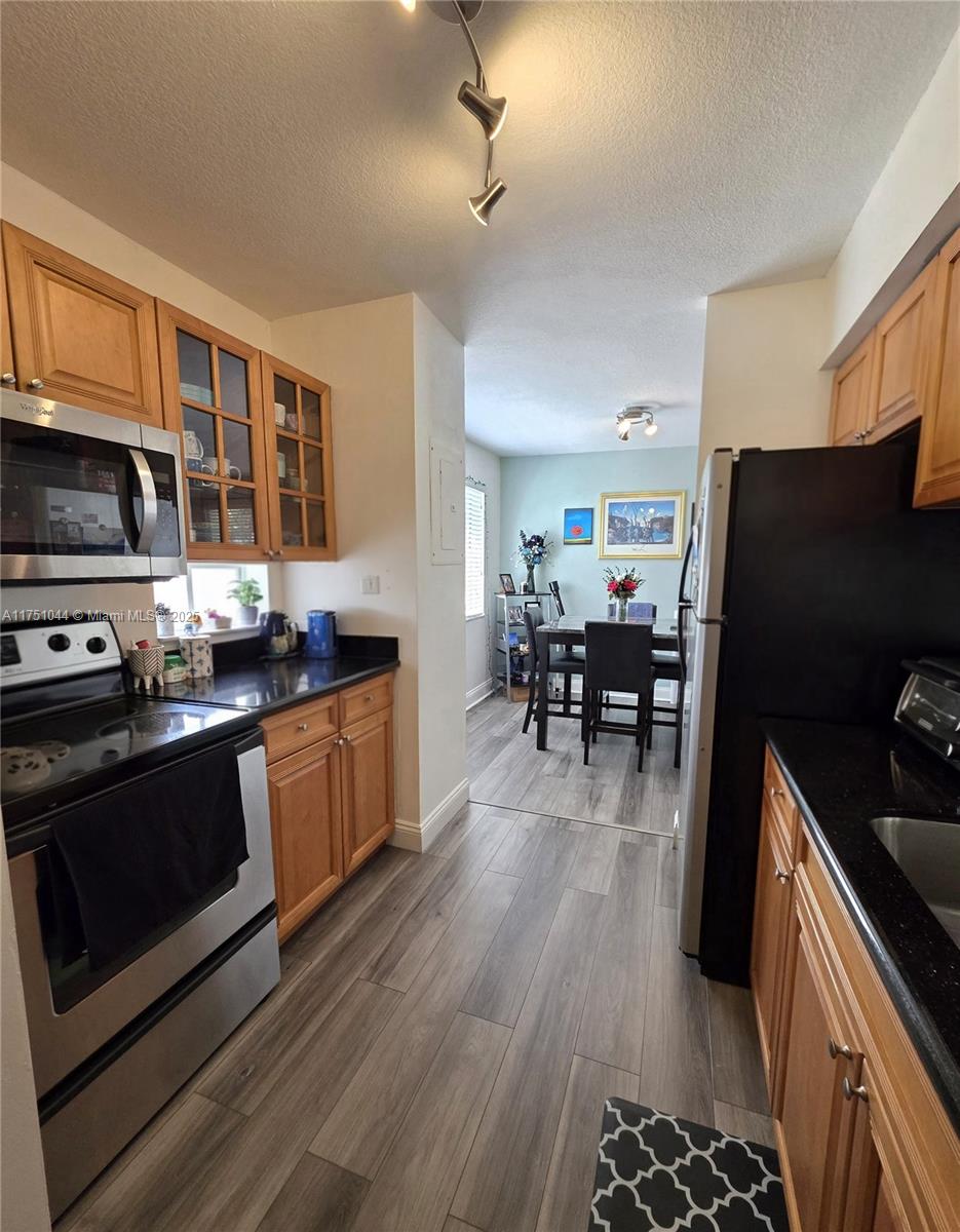 WINDMILL LAKES III CONDO - Residential