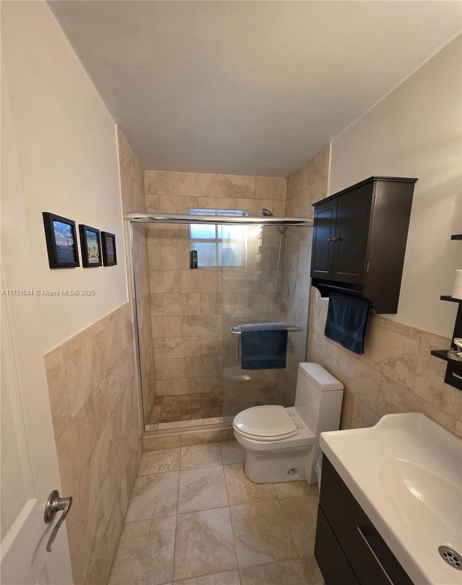 WINDMILL LAKES III CONDO - Residential