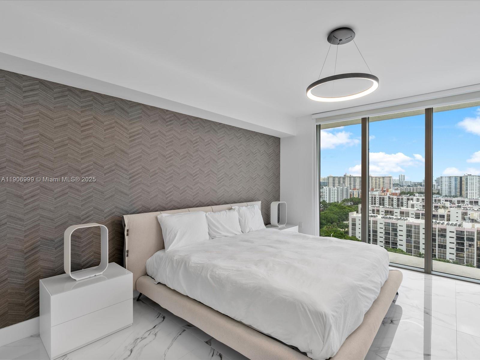 PARQUE TOWERS CONDO - Residential Lease