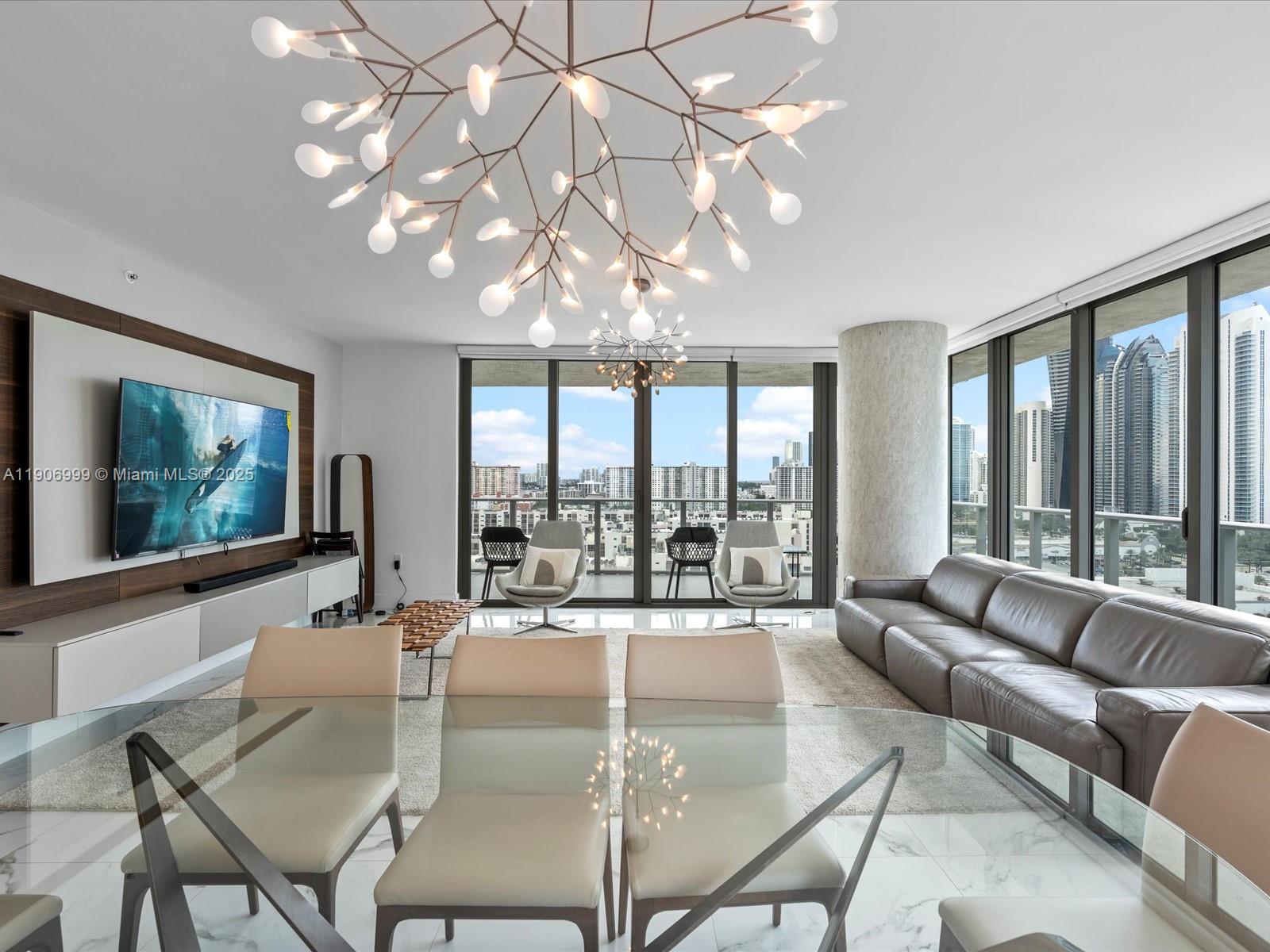 PARQUE TOWERS CONDO - Residential Lease