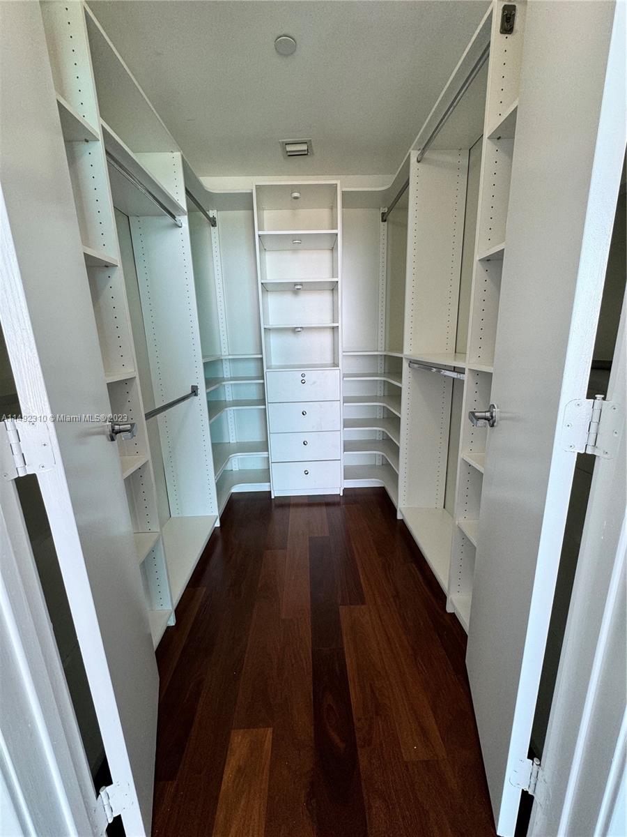 MARINABLUE CONDO - Residential Lease