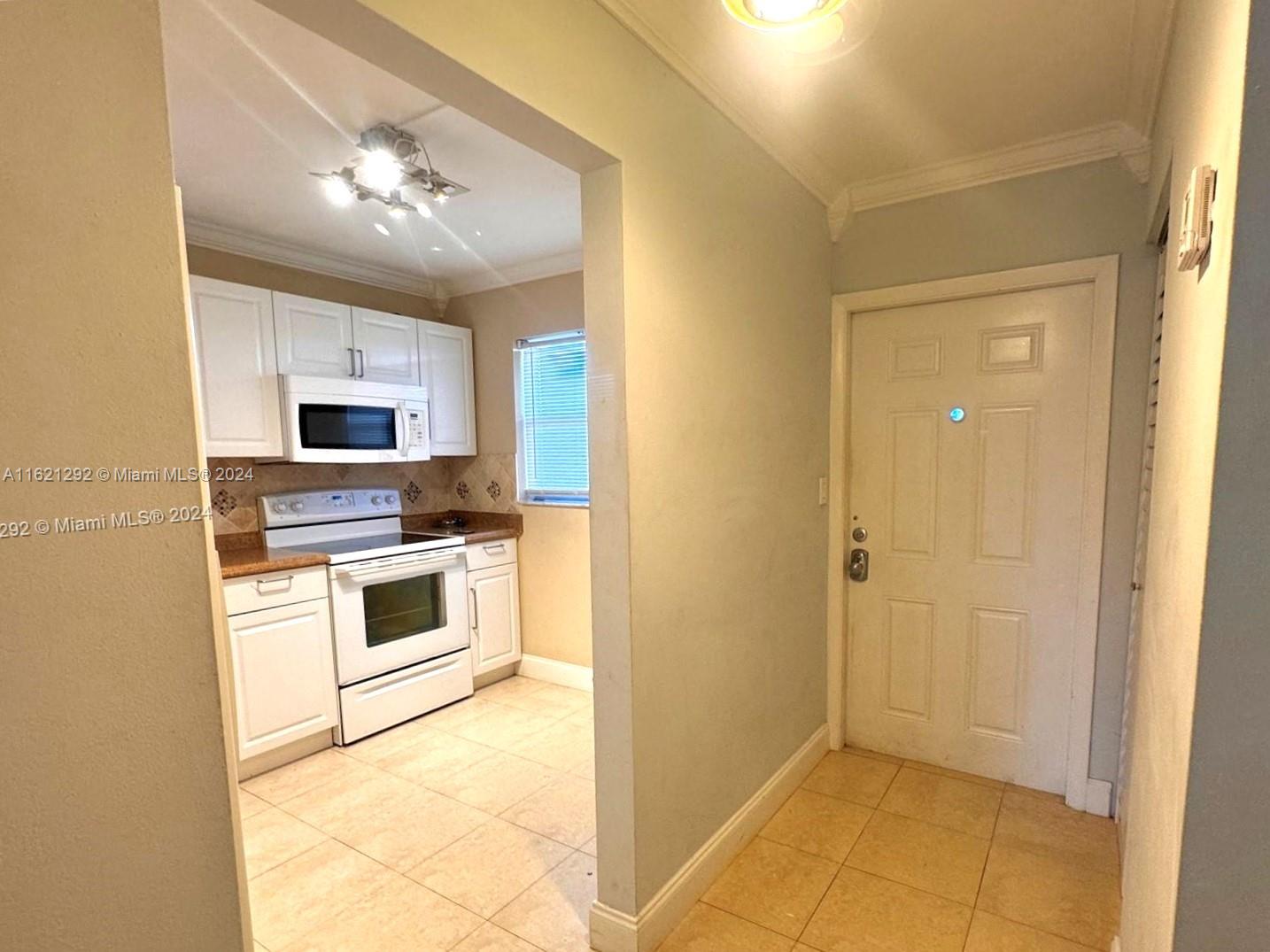 Rental Property at 1751 Nw 75th Ave 310, Plantation, Miami-Dade County, Florida - Bedrooms: 1 
Bathrooms: 2  - $1,799 MO.