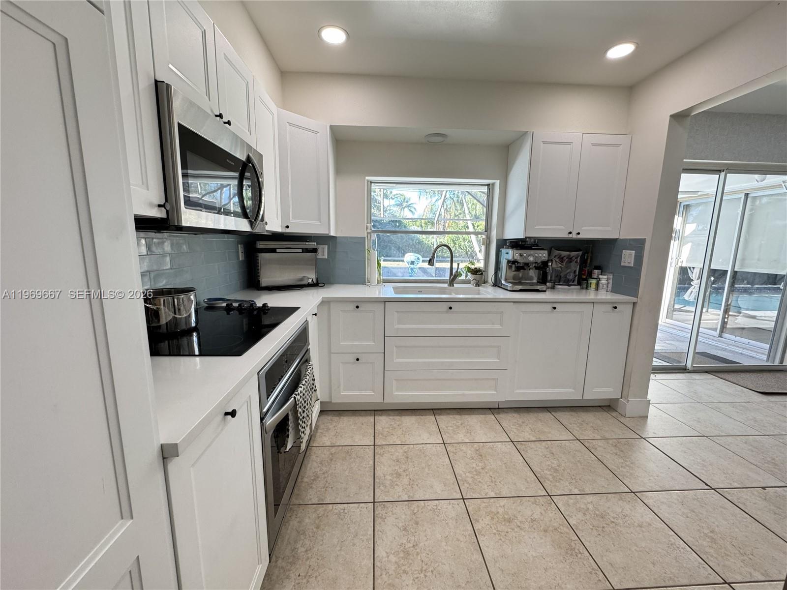 TROPICO ESTATES - Residential