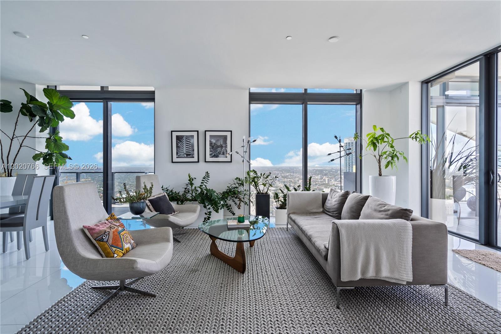 88 SW 7th St 4203