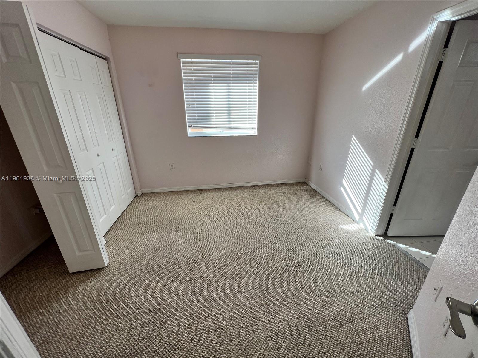 GARDENGATE TOWNHOMES I CO - Residential Lease