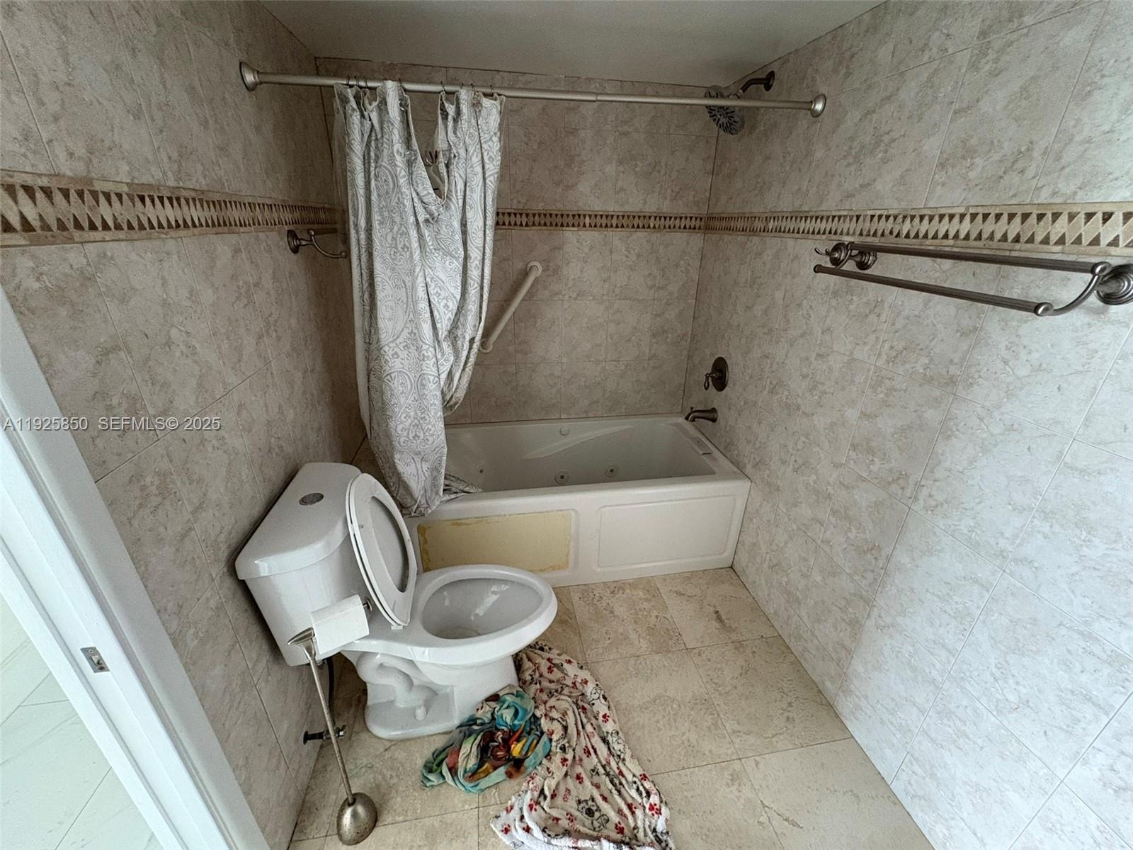 JADE WINDS GROUP-DAISY GA - Residential