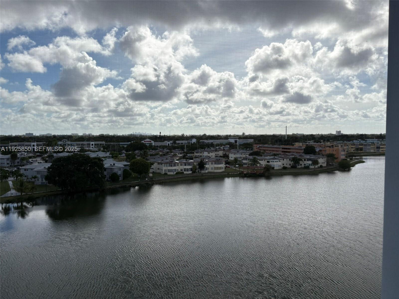 JADE WINDS GROUP-DAISY GA - Residential