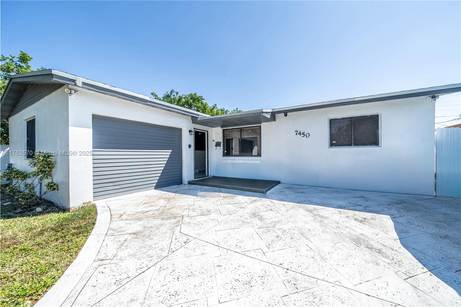 DRIFTWOOD ESTATES NO 3 - Residential