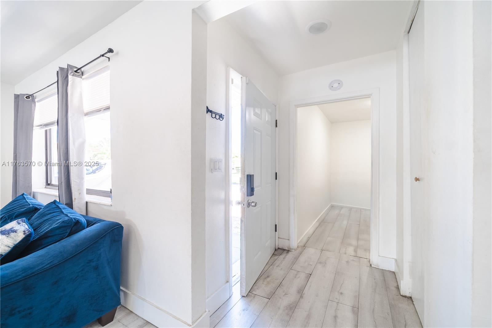 DRIFTWOOD ESTATES NO 3 - Residential