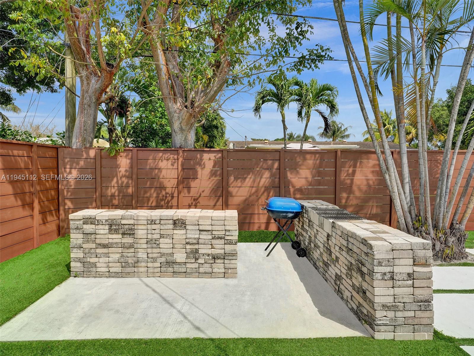 FLAMINGO PARK SEC - Residential