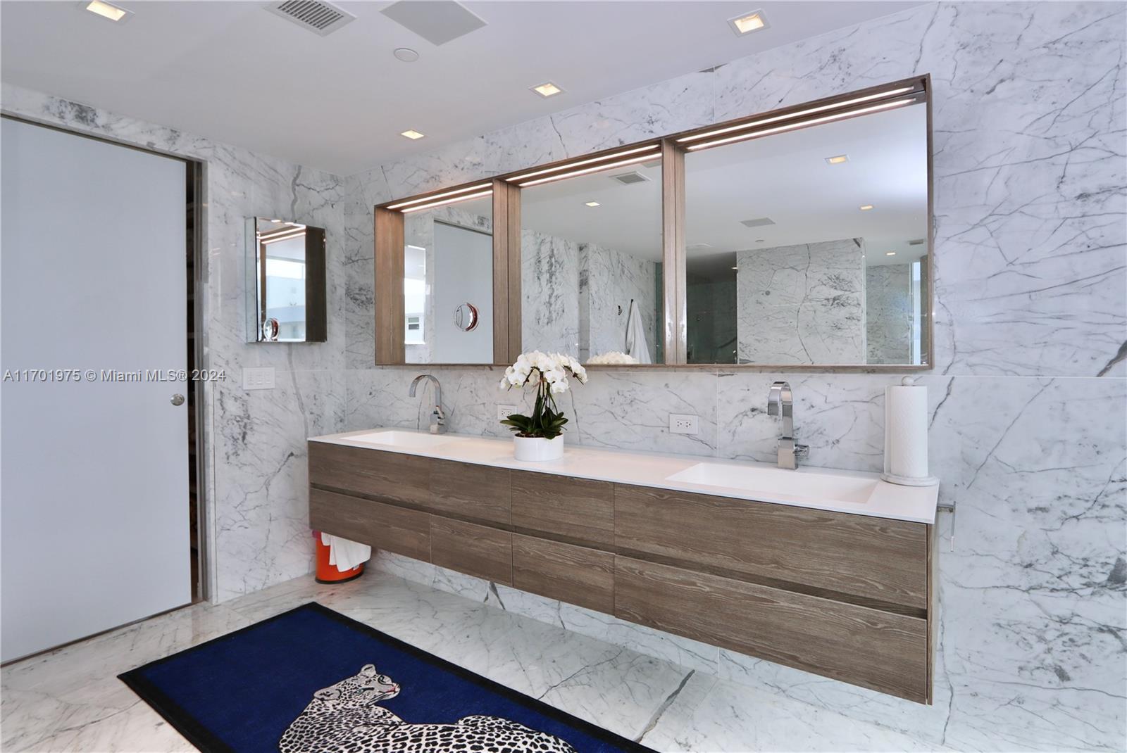 321 OCEAN CONDO - Residential