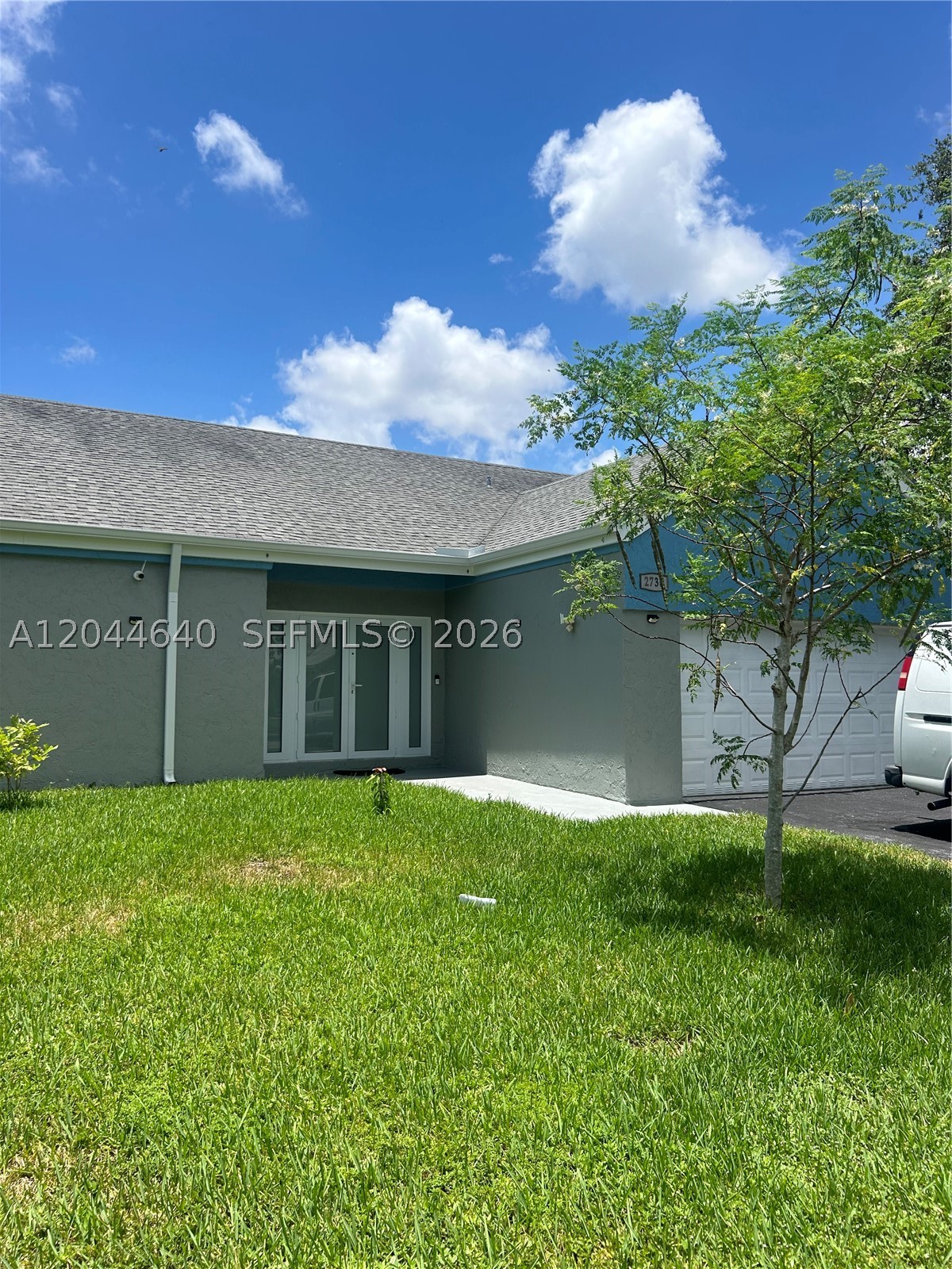 2730 Cypress Ave