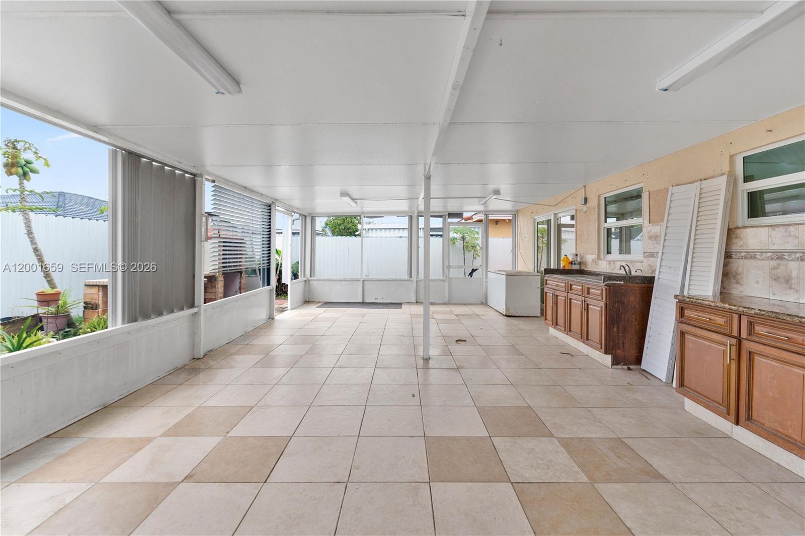 ACAPULCO SUB - Residential