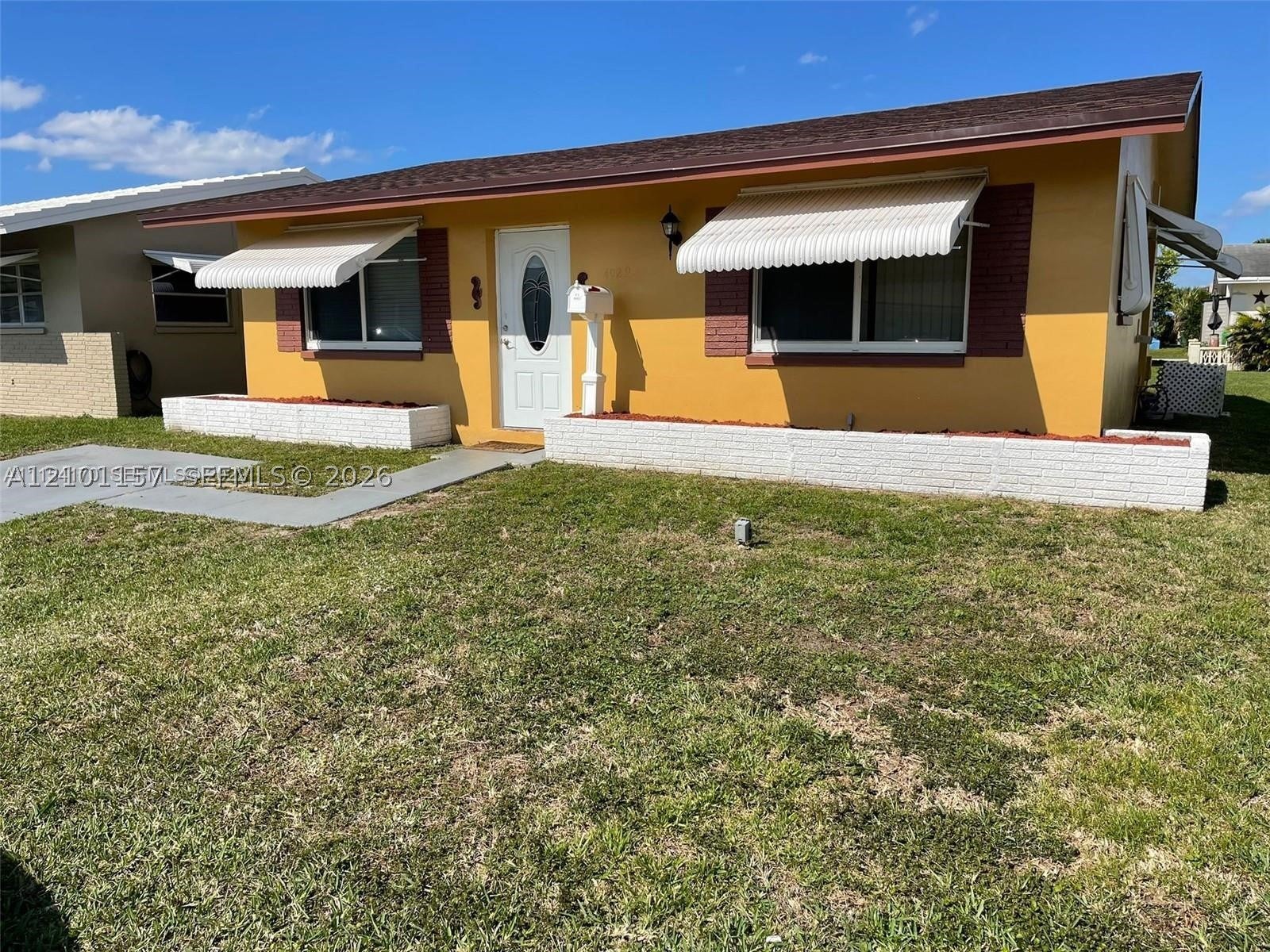 4929 NW 54th Ct