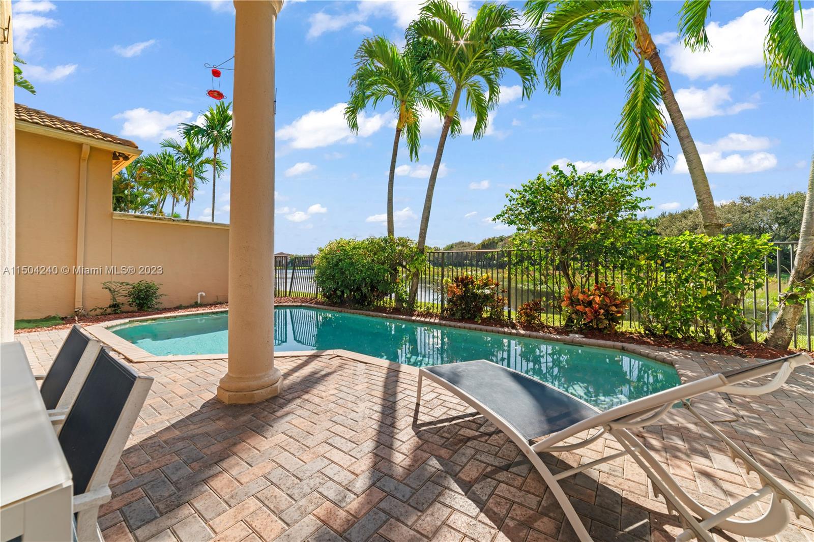 OAKS AT BOCA RATON 5 - Residential Lease