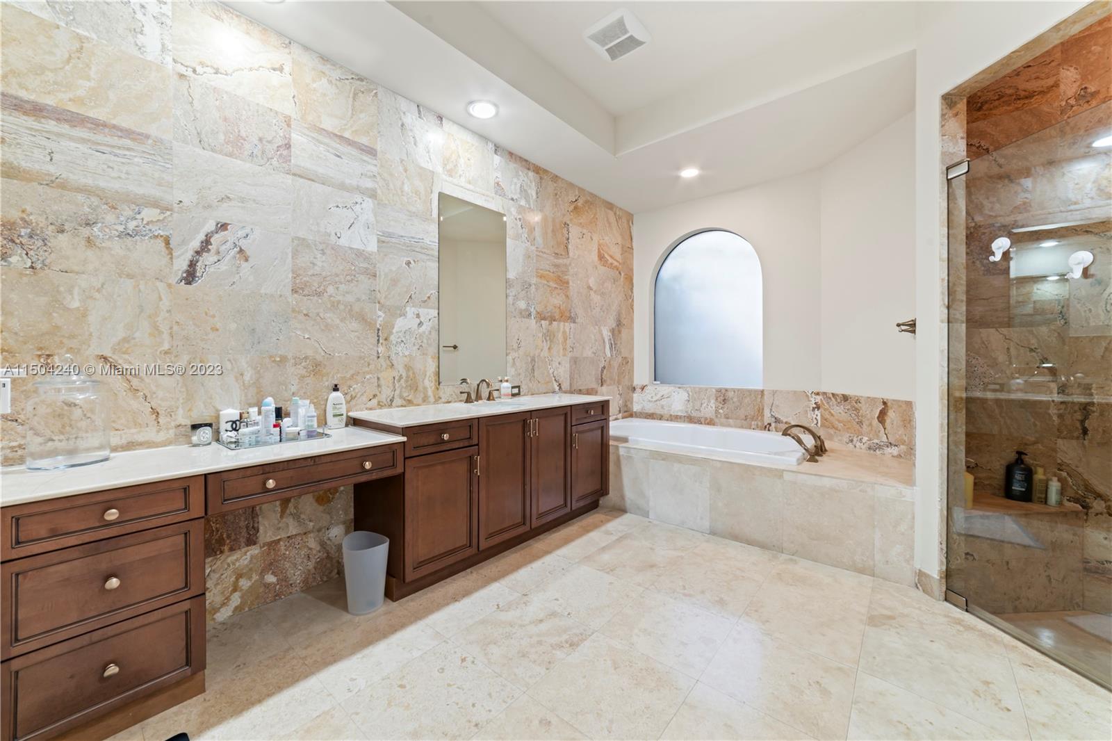OAKS AT BOCA RATON 5 - Residential Lease