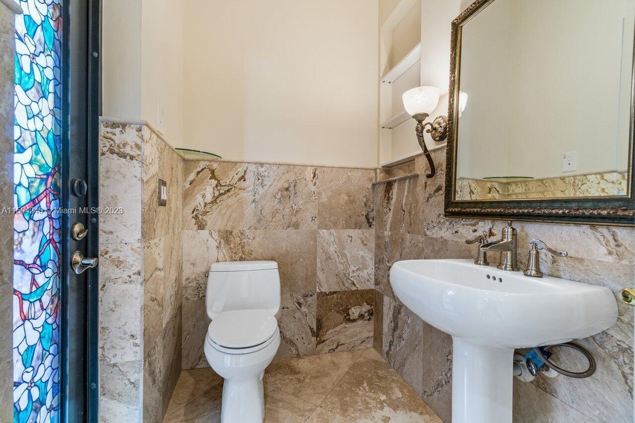 OAKS AT BOCA RATON 5 - Residential Lease