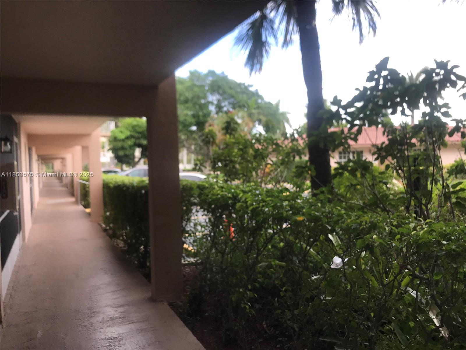 PARADISE VILLAS CONDO - Residential