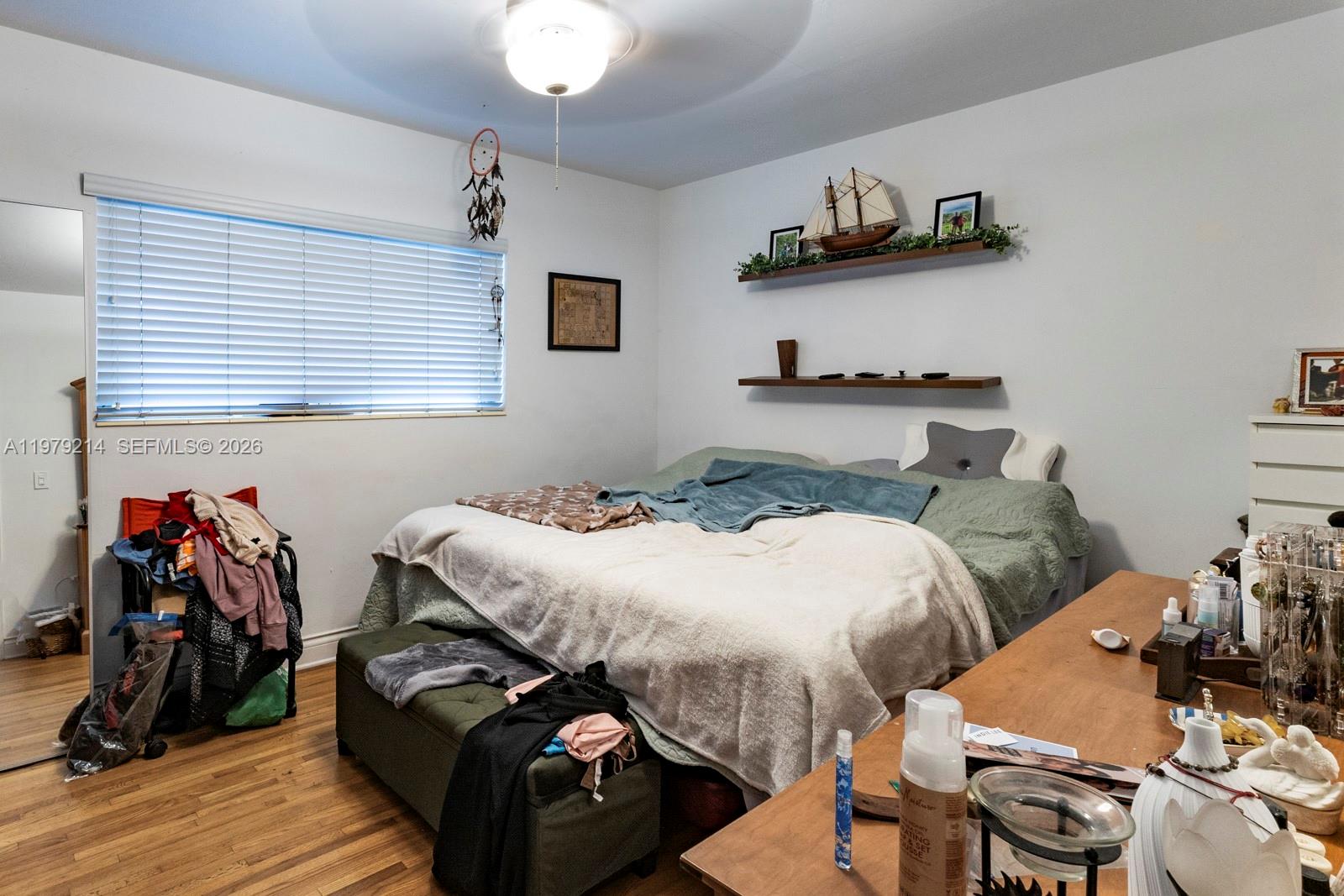 SOUTH BAY ESTATES - Residential