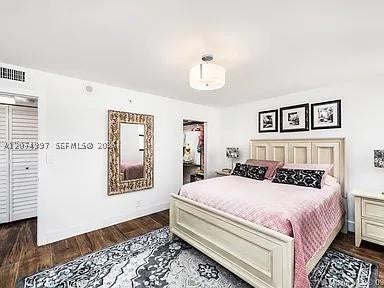 2625 Collins Ave 212