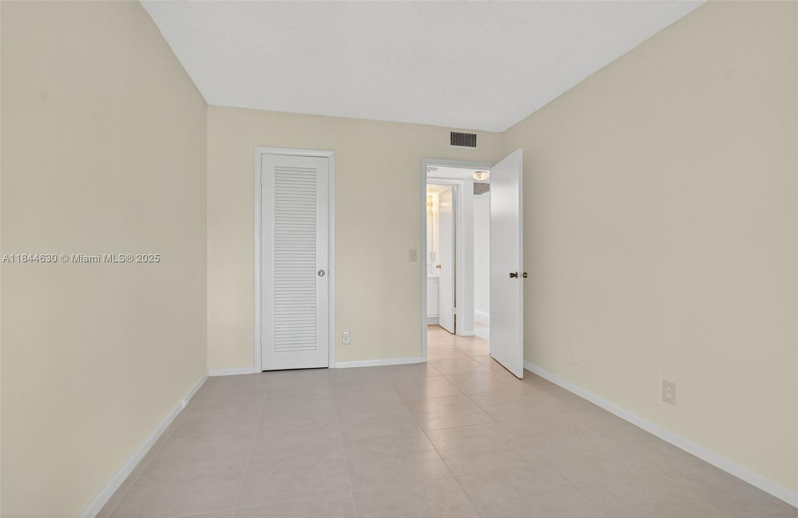 TILFORD S CONDO - Residential