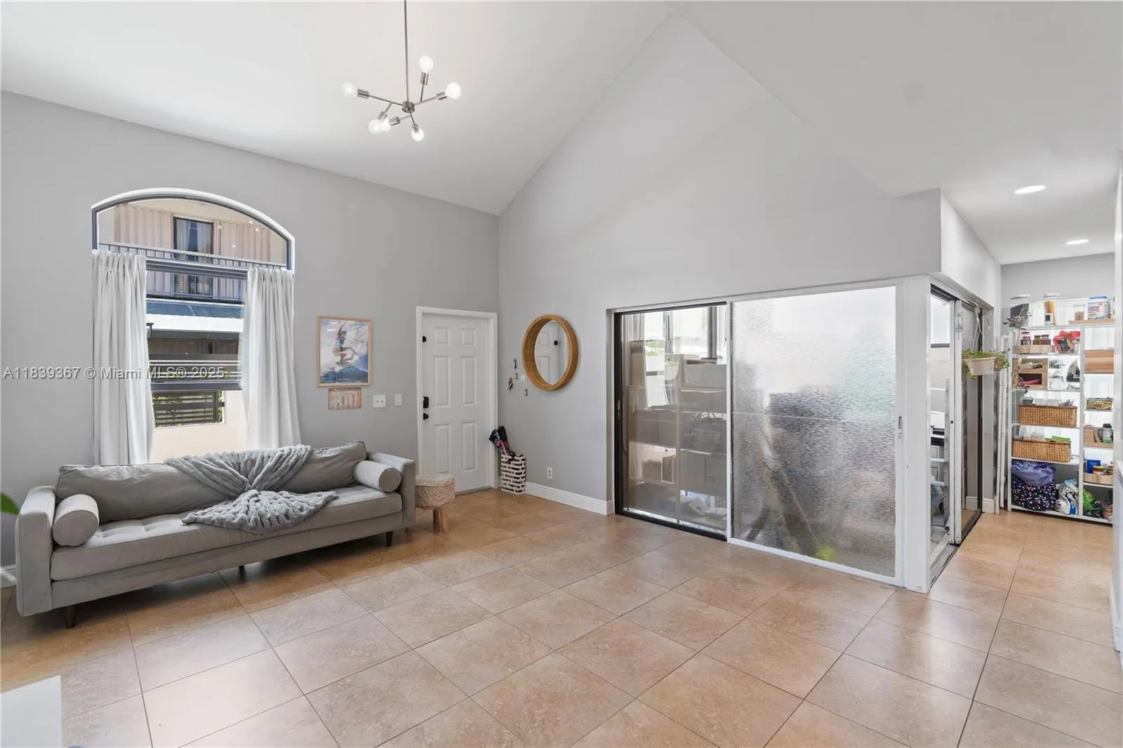 Aventura, Florida 33180, United States, 3 Bedrooms Bedrooms, ,3 BathroomsBathrooms,Residential,Active,171436