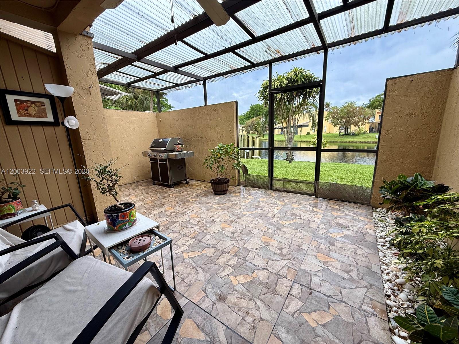 WESTVIEW CONDOMINIUM 4 - Residential