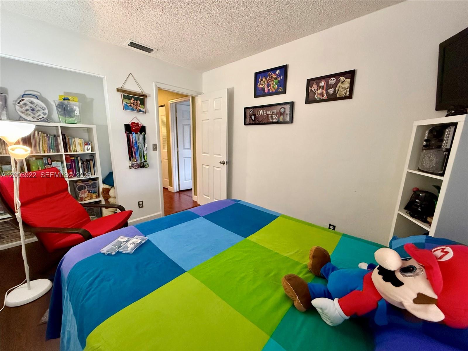 WESTVIEW CONDOMINIUM 4 - Residential