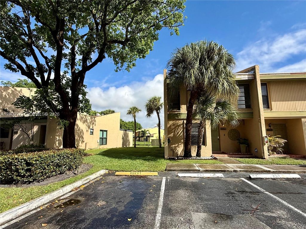 Photo of 9251 NW 14th Ct #257, Pembroke Pines, FL 33024 (MLS # A12003922)