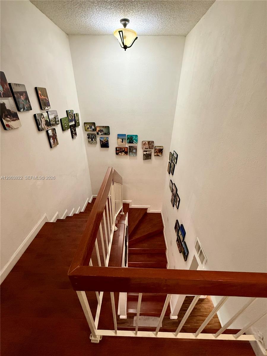 WESTVIEW CONDOMINIUM 4 - Residential