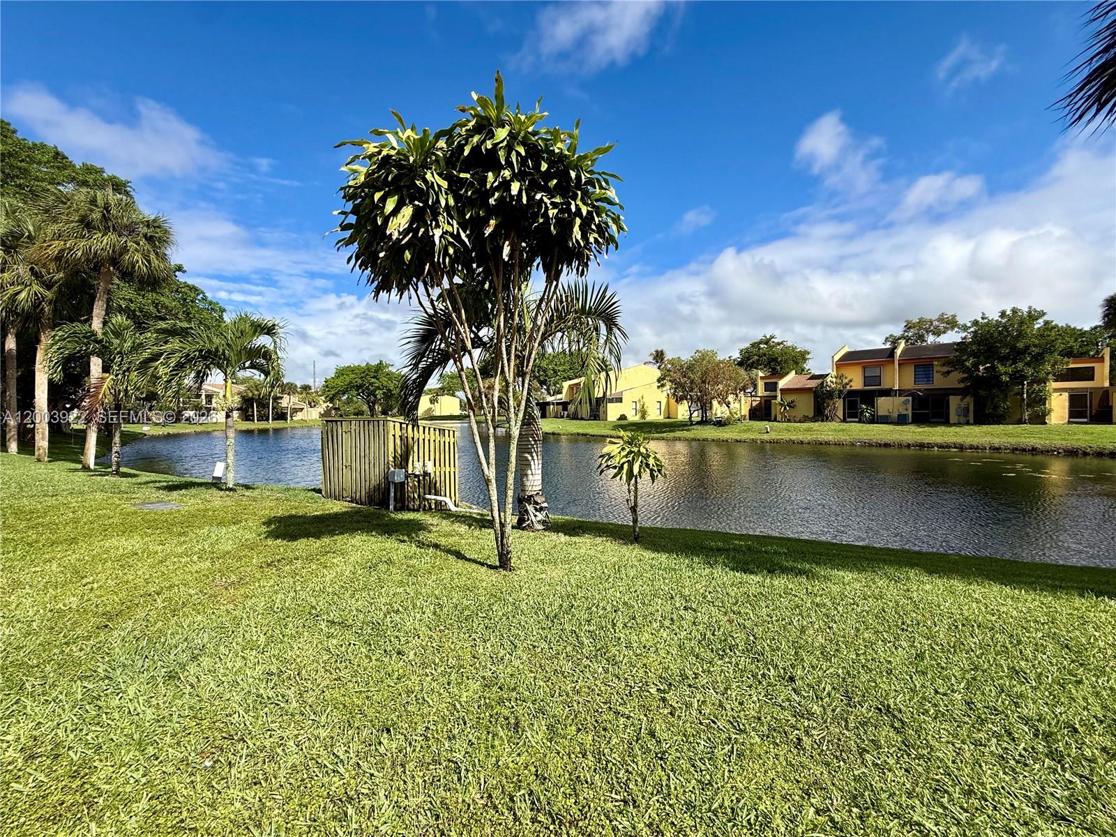 WESTVIEW CONDOMINIUM 4 - Residential