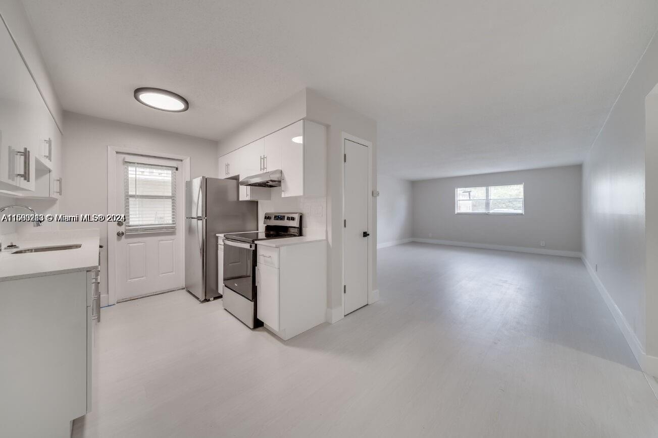 HALFWAY-TREE CONDO - Residential Lease