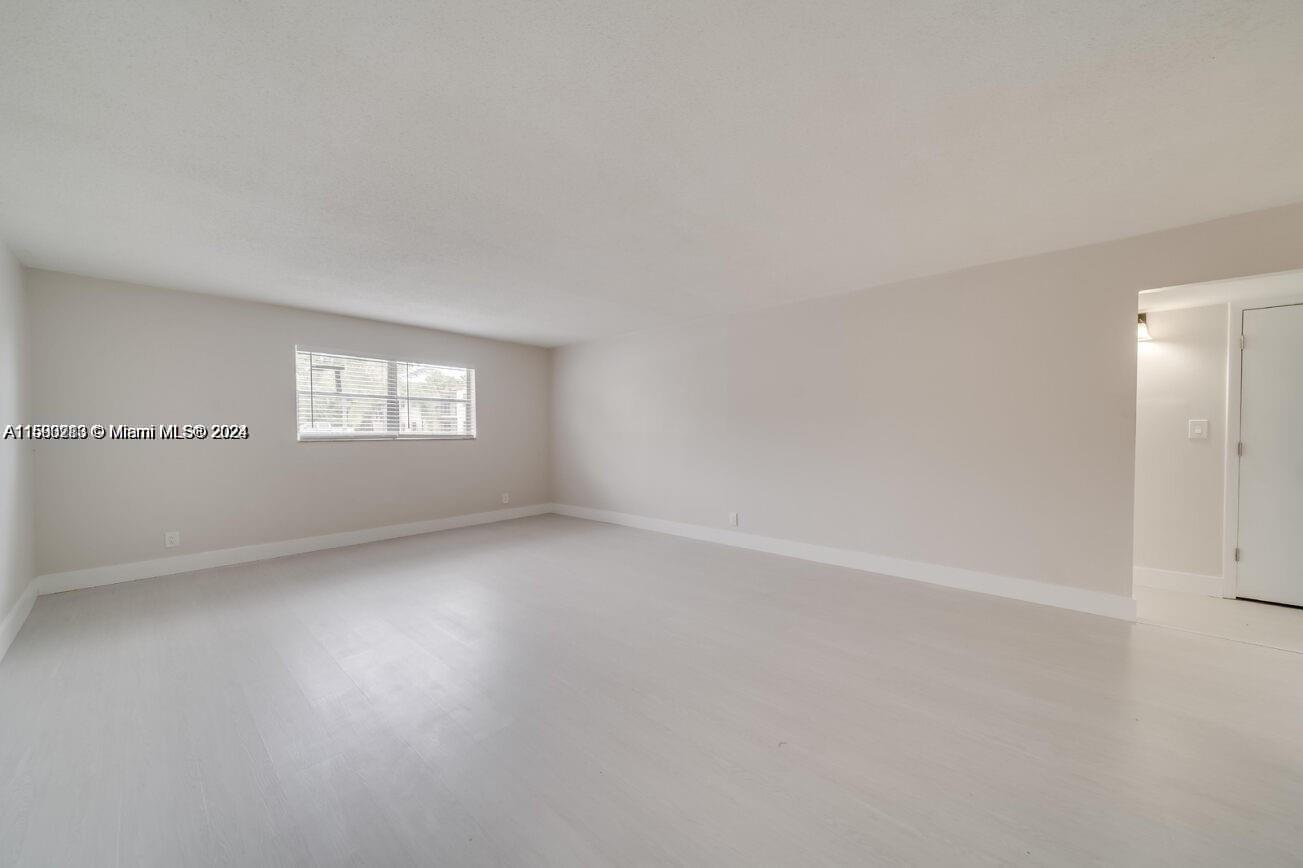 HALFWAY-TREE CONDO - Residential Lease