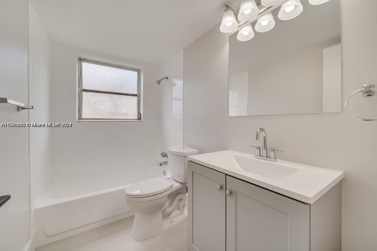 HALFWAY-TREE CONDO - Residential Lease