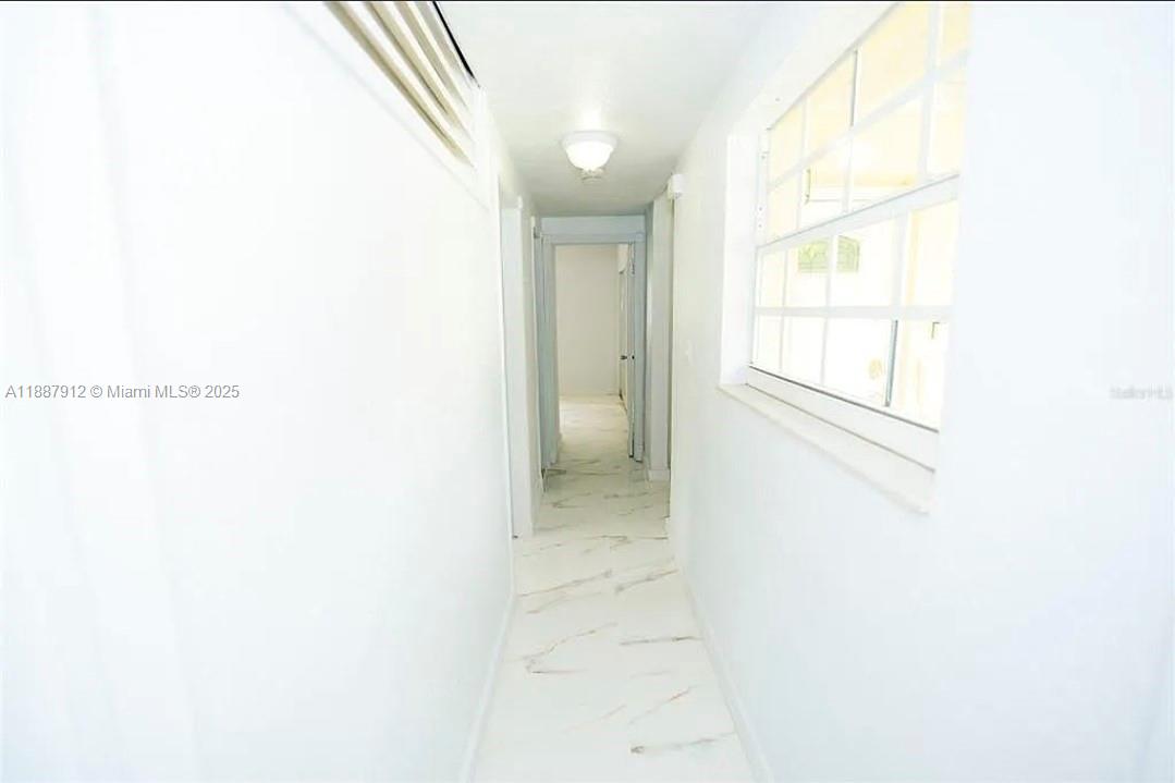 W MIAMI SHORES SEC B - Residential