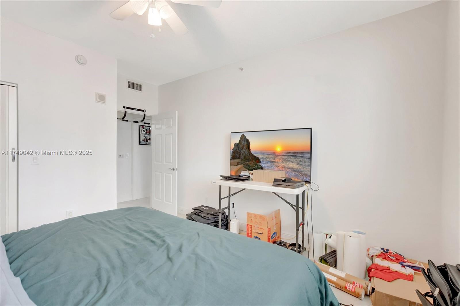BOCA GRAND CONDO - Residential
