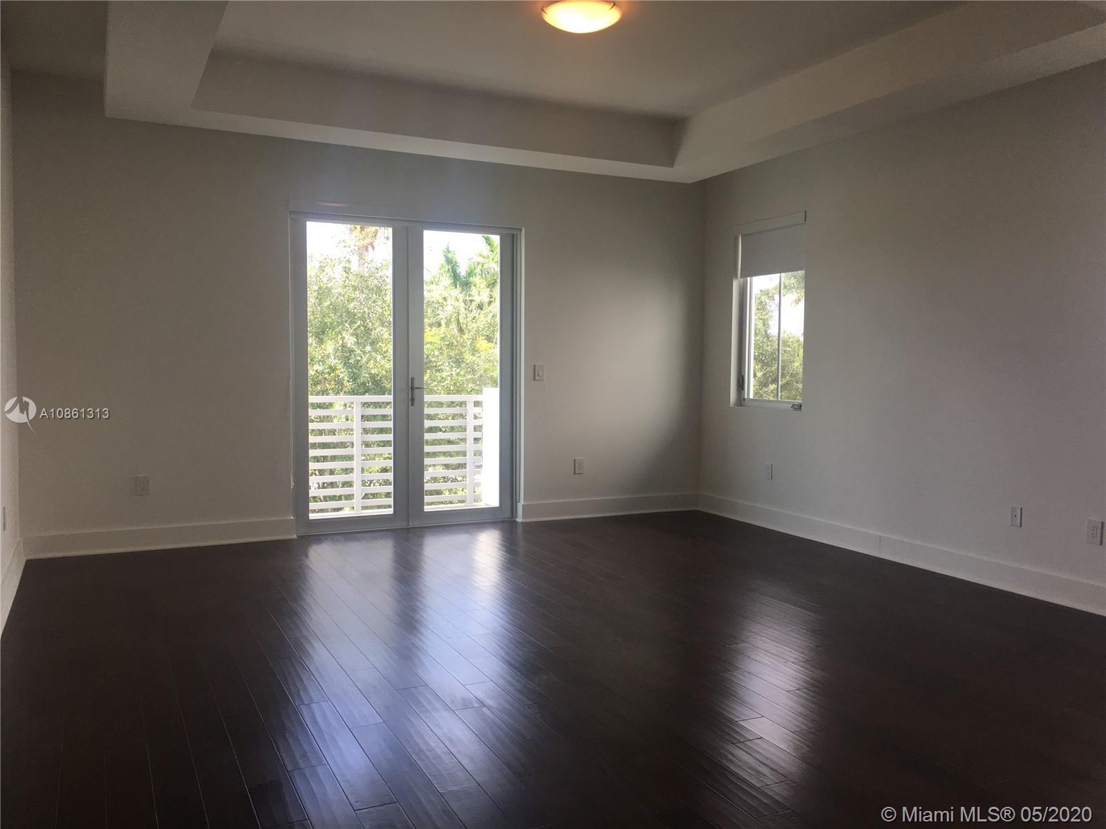 OASIS PARK SQUARE AT DORA - Residential Lease