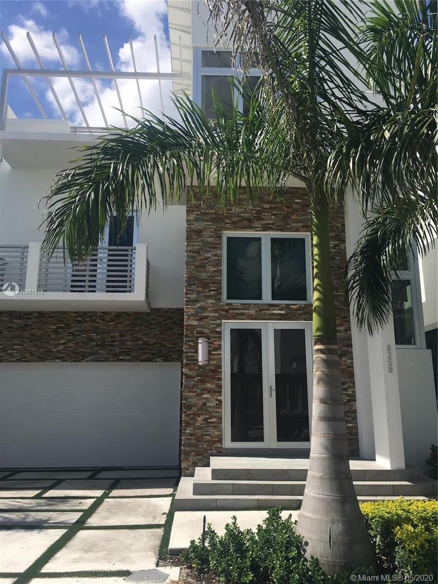 Contemporary Single Family Home, 5 bedrooms, 6 1/2 bathrooms, spectacular kitchen, stainless steel appliances, his/her vanities in the master bedroom, stunning glass wine cellar. Basic cable/internet and lawn maintenance are included in the monthly rent.