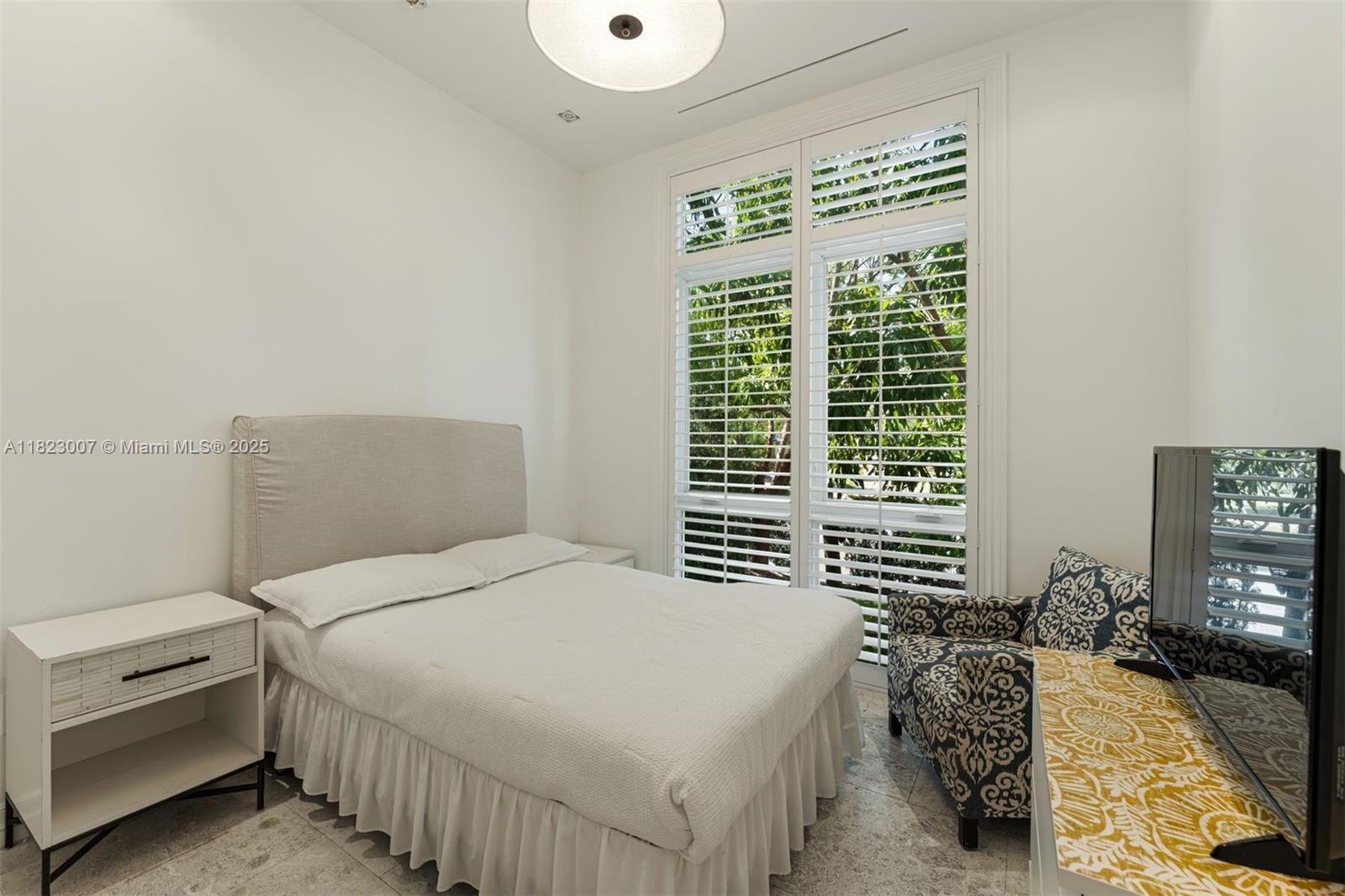 TROPICAL ISLE HOMES SUB 4 - Residential